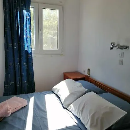 Апартаменты Rodon Vromolithos In Spilia Leros