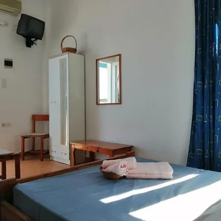 Rodon Vromolithos In Spilia Leros Panteli
