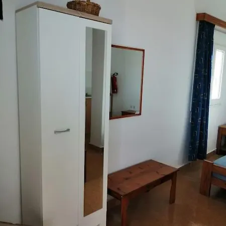 Rodon Vromolithos In Spilia Leros Apartment Panteli